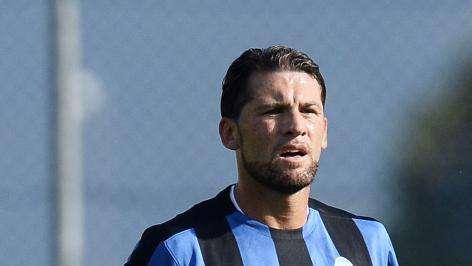 Domani la firma di Stendardo: i dettagli 