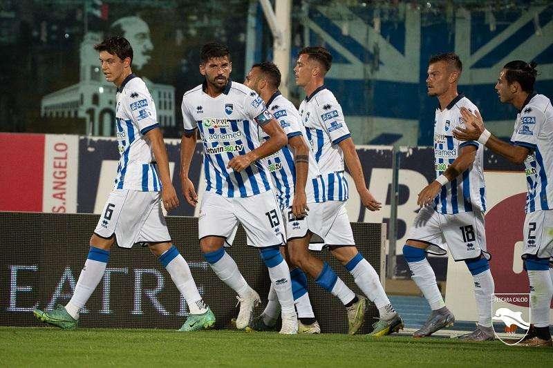 Pescara dai due volti: partenza sprint, poi il buio
