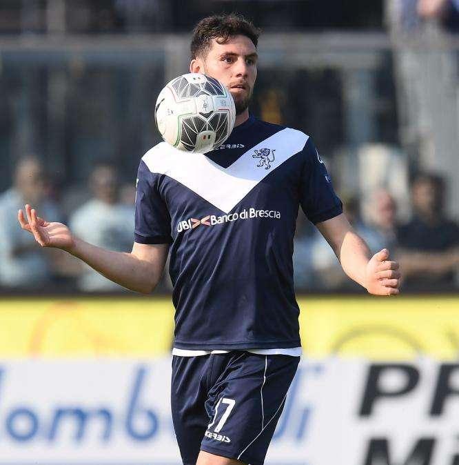 Per la difesa piace Calabresi
