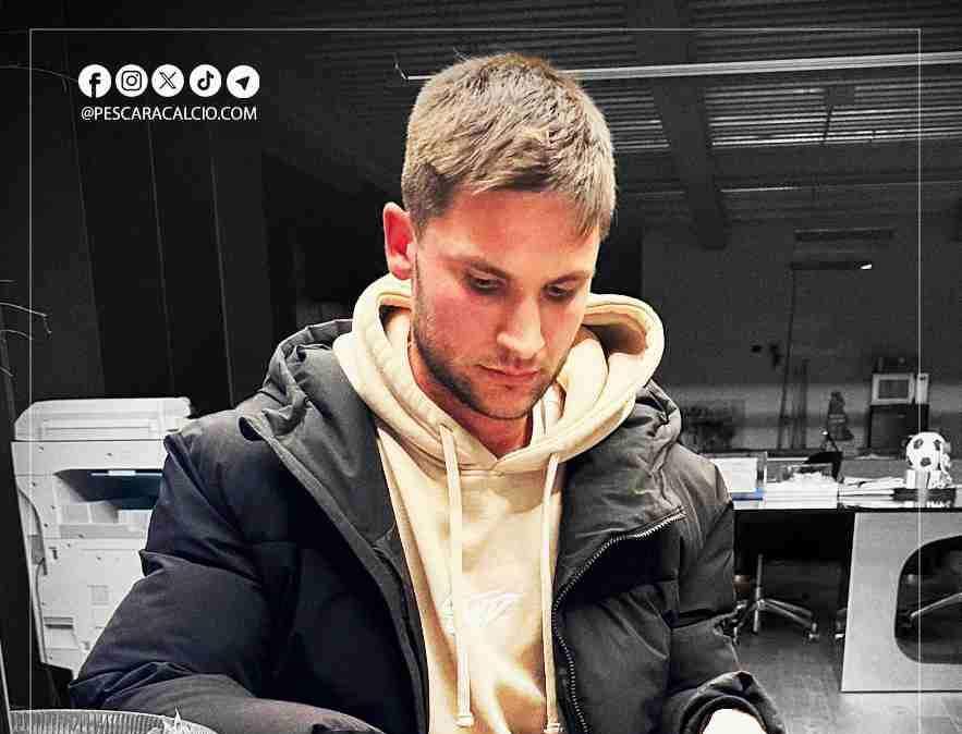 UFFICIALE - Pescara, Pellacani firma il rinnovo del contratto