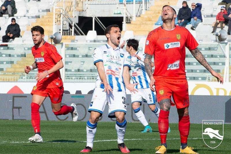 Messina-Pescara 1-0, Merola: "Dispiace aver perso, dobbiamo reagire subito"