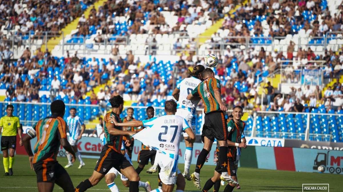 Dentro o fuori al Mapei: il Pescara si gioca tutto contro la Reggiana