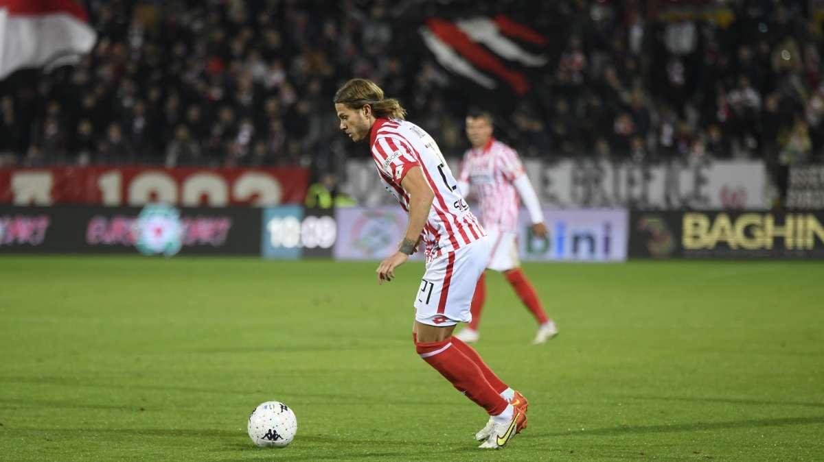 Messaggero - Il Pescara stringe sul bomber Longo 