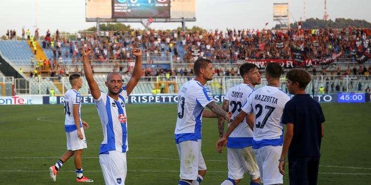 Pescara, è tornata Zemanlandia: 5 reti al Foggia