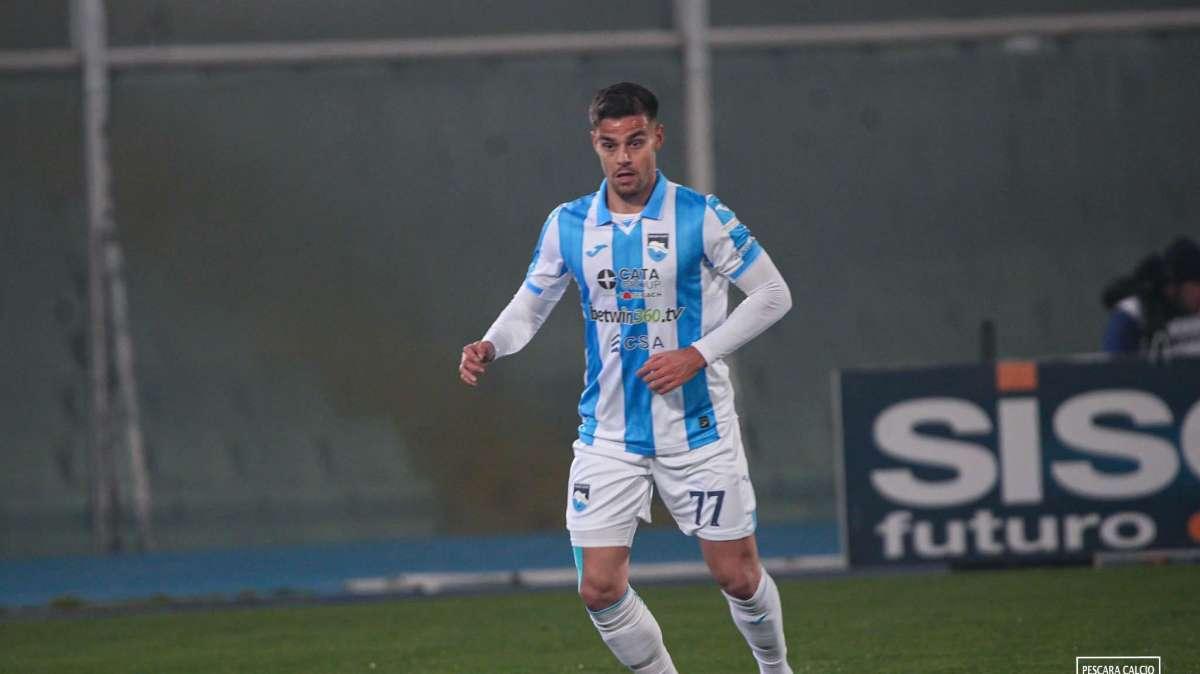 Verso Catania-Pescara, playoff Serie C: Pierozzi recupera, Brosco unico diffidato. Partenza in charter domenica mattina
