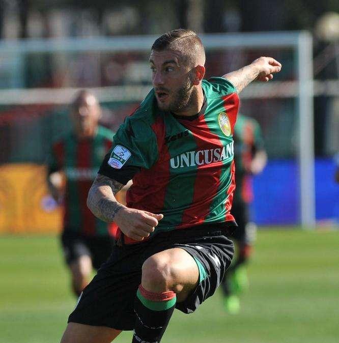Pescara-Ternana: si pena al maxi scambio