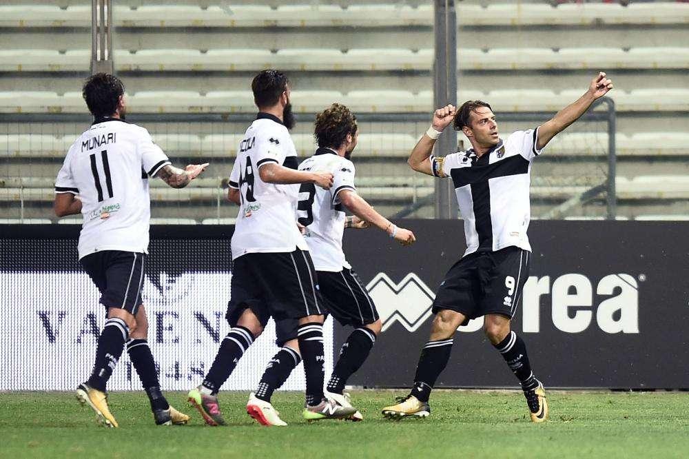 Parma: la Serie A è a rischio, Calaiò e compagni accusati di tentato illecito