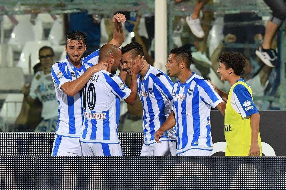 Palermo-Pescara 1-1 (24' Coronado; 39' Valzania). La cronaca della partita.