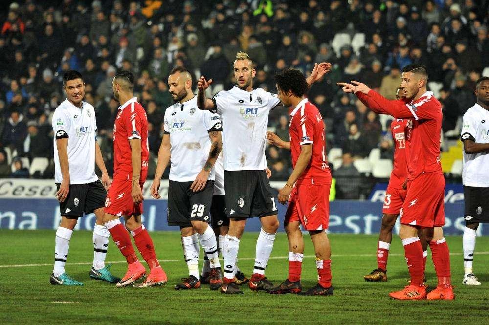 Non solo Cesena, la Covisoc esclude dalla B anche Bari ed Avellino