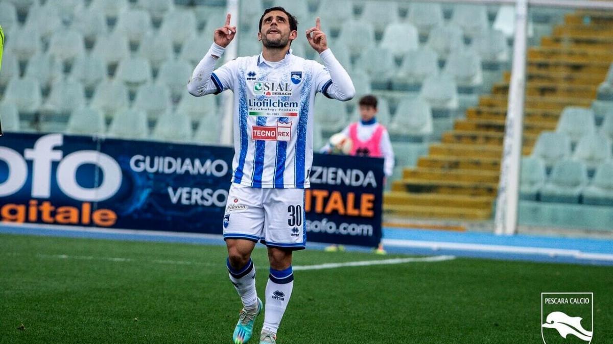 Pescara, Merola in gruppo. Anche Ujkaj è recuperato