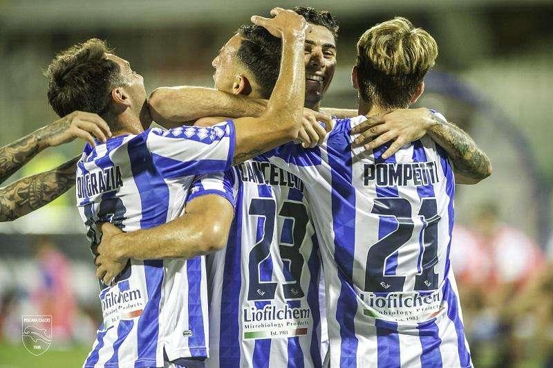 DS Giugliano: "Catanzaro, Crotone e Pescara top, Avellino e Foggia risaliranno"