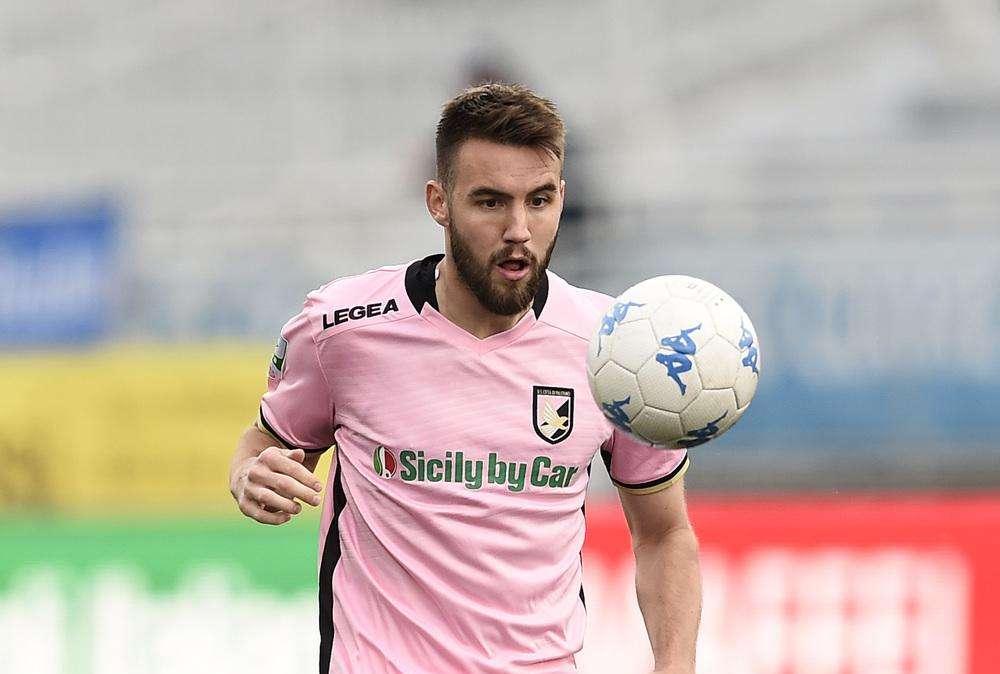 Frosinone, differenziato per Szyminski