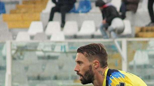 Fiorillo lascia il Pescara e firma un quadriennale con la Salernitana