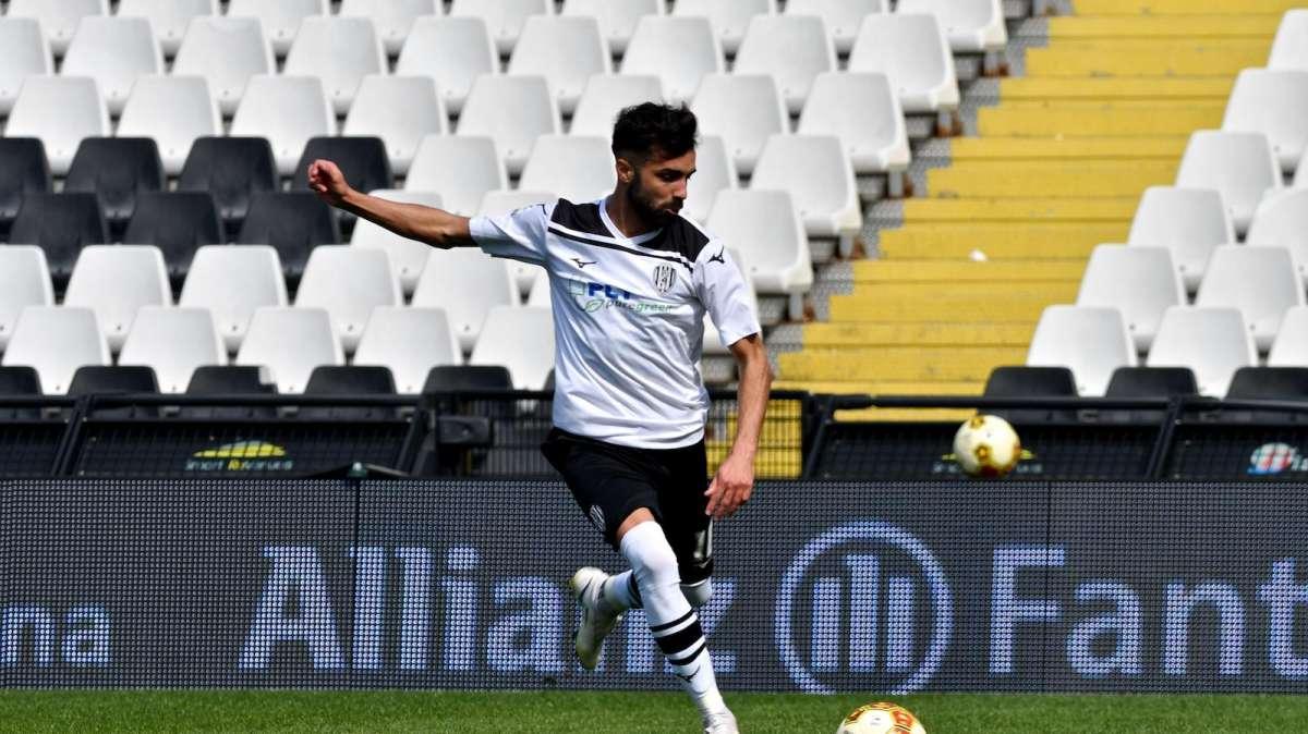 Mercato Pescara: Russini finisce nel mirino del Delfino 