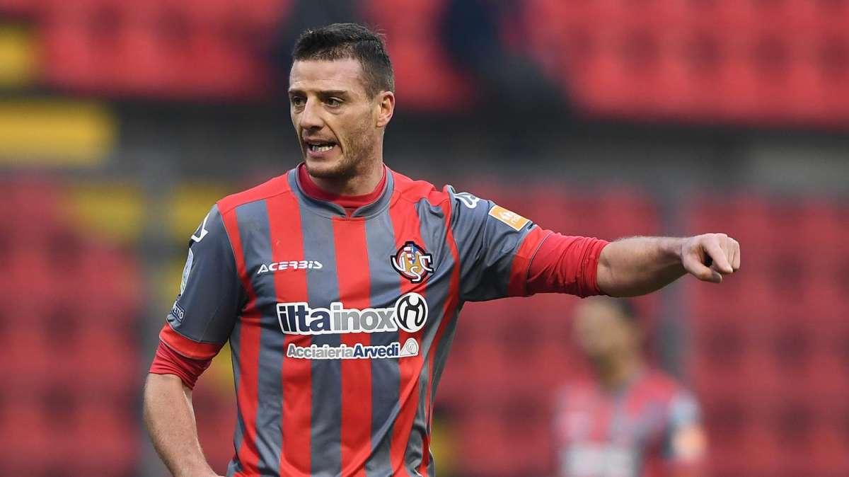CdS - Pescara-Cremonese 0-2: Ciofani e autogol di Jaroszynski