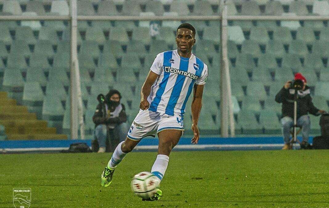 Pescara-Cremonese, Omeonga: "Brutta sconfitta ma siamo ancora vivi"