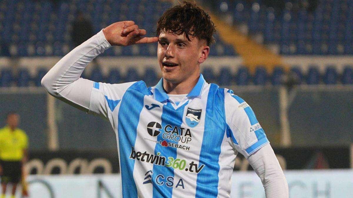 Arena saluta il Pescara: "Salutarti non è facile, Pescara sarà sempre nel mio cuore" - FOTO