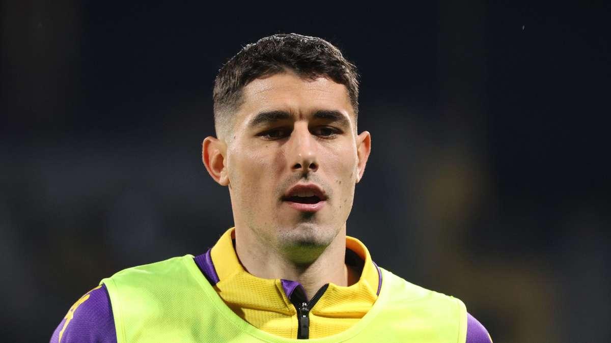 Pescara, idea Faraoni: il veterano ex Verona arriva a Montesilvano per convincere il club