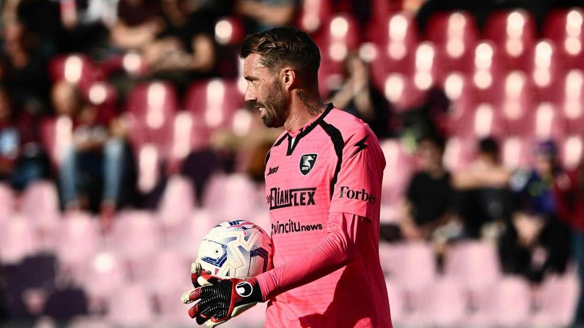 Pescara, per la prossima stagione in arrivo due portieri. Ipotesi Fiorillo?