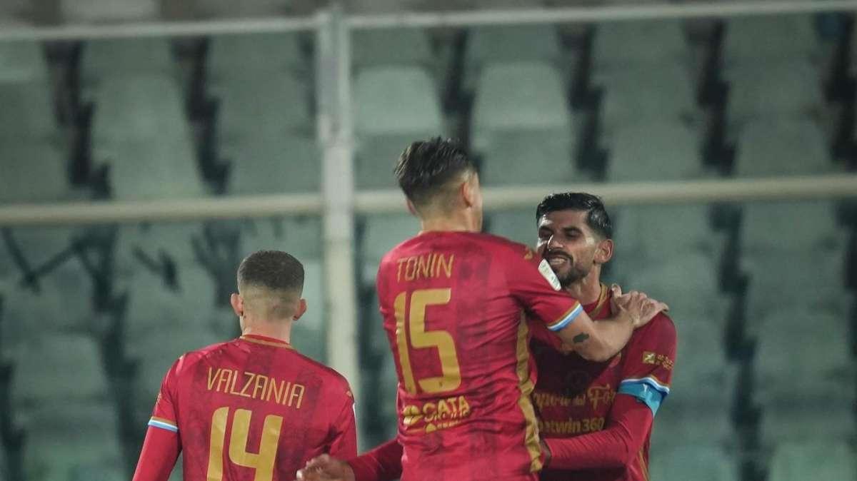 La vittoria che rompe l’incantesimo: il Pescara ritrova se stesso e cambia prospettiva