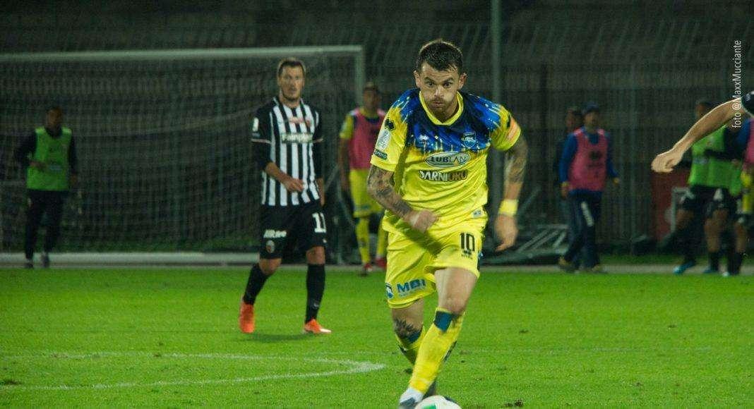 Pescara, sono almeno sei i giocatori in uscita
