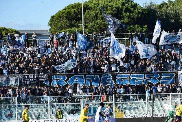 Pescara, Colombo incontra il club Donne Biancazzurre