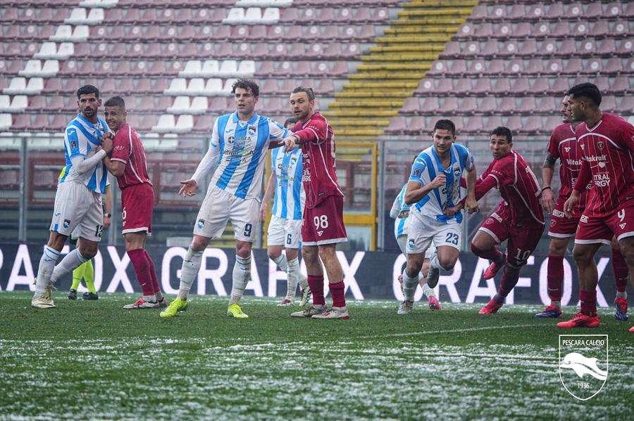 Perugia-Pescara 0-0: il Delfino non sa più vincere, Saio unica nota lieta 