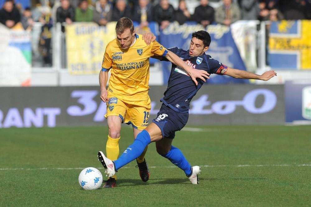 CdS - Parma a caccia di un centrocampista: tra gli obiettivi anche Brugman