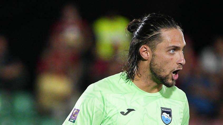 TuttoC - Pescara-Entella: Plizzari decisivo, Merola spento