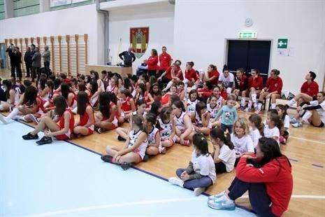 Pordenone Volley: vittoria e presentazione in un PalaGallini gremito
