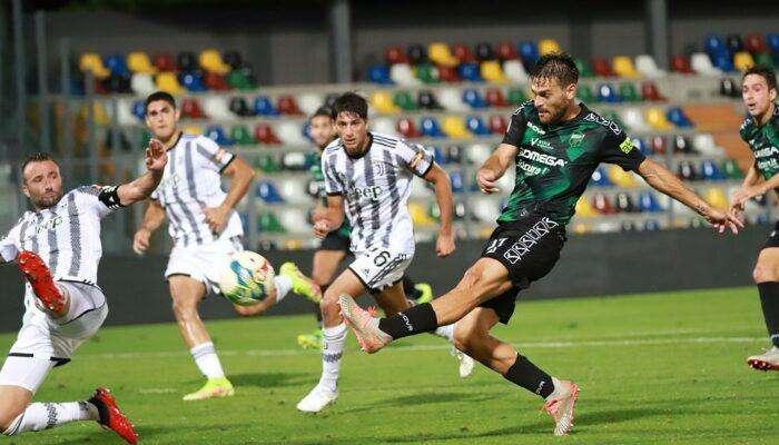 Ramarri beffati al 95°; Pordenone-Juventus NG 1-1, la cronaca