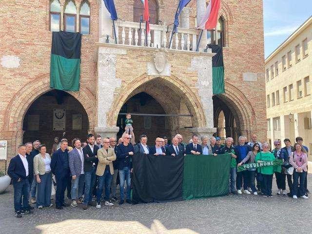 Nuovo Pordenone 2024 F.C.: in un clima festoso il nuovo sodalizio si è presentato alla città