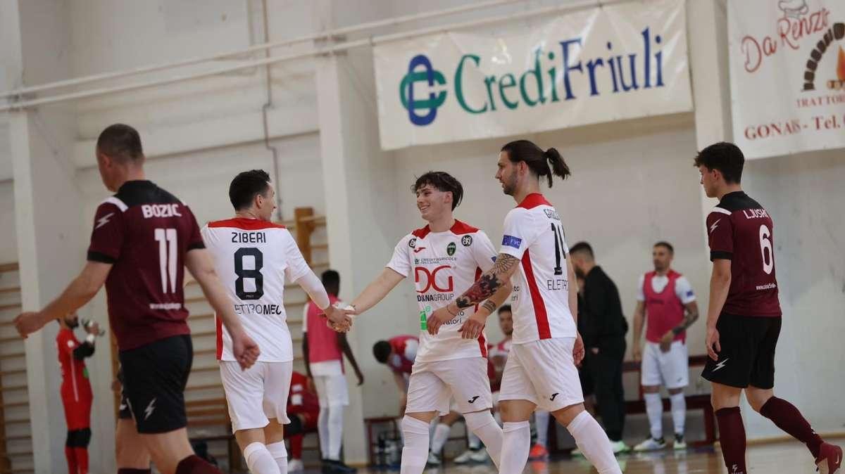 Calcio a 5: ultima passerella per il Diana Group Pordenone campione