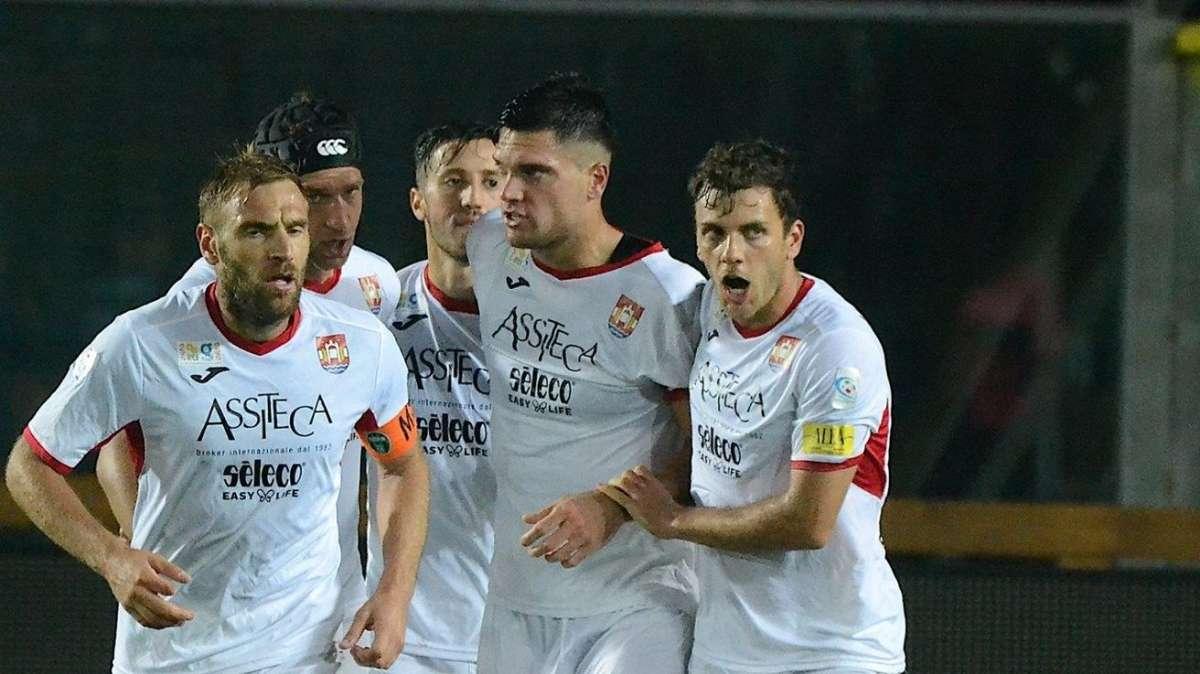 Coppa Italia: Albinoleffe-Pordenone 0-1, decide Bombagi 