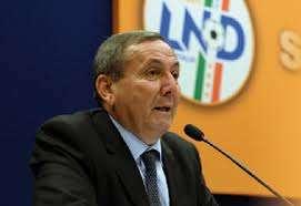 Giudizi lesivi del calcio femminile: inibito l'ex presidente Belloli