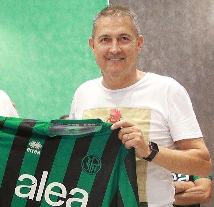 Pordenone Fc, il 2025 si è aperto con la foto davanti al Municipio. Canzian. "Siamo partiti dal nulla e non ci fermiamo"