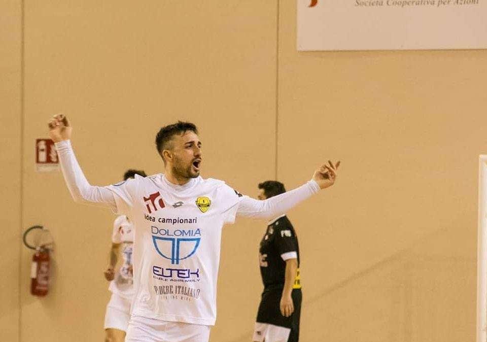 Calcio a 5: Maccan Prata, Oscar Spatafora di nuovo in giallonero