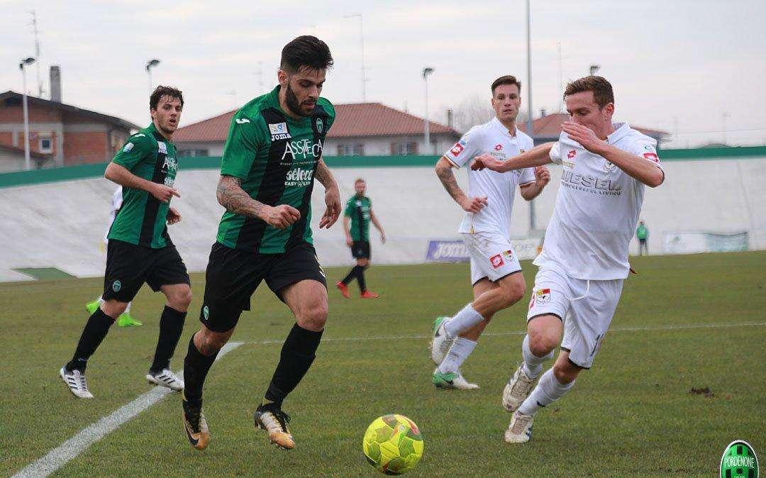 Pordenone Calcio - Bombagi: "Mi piace fare fatica"