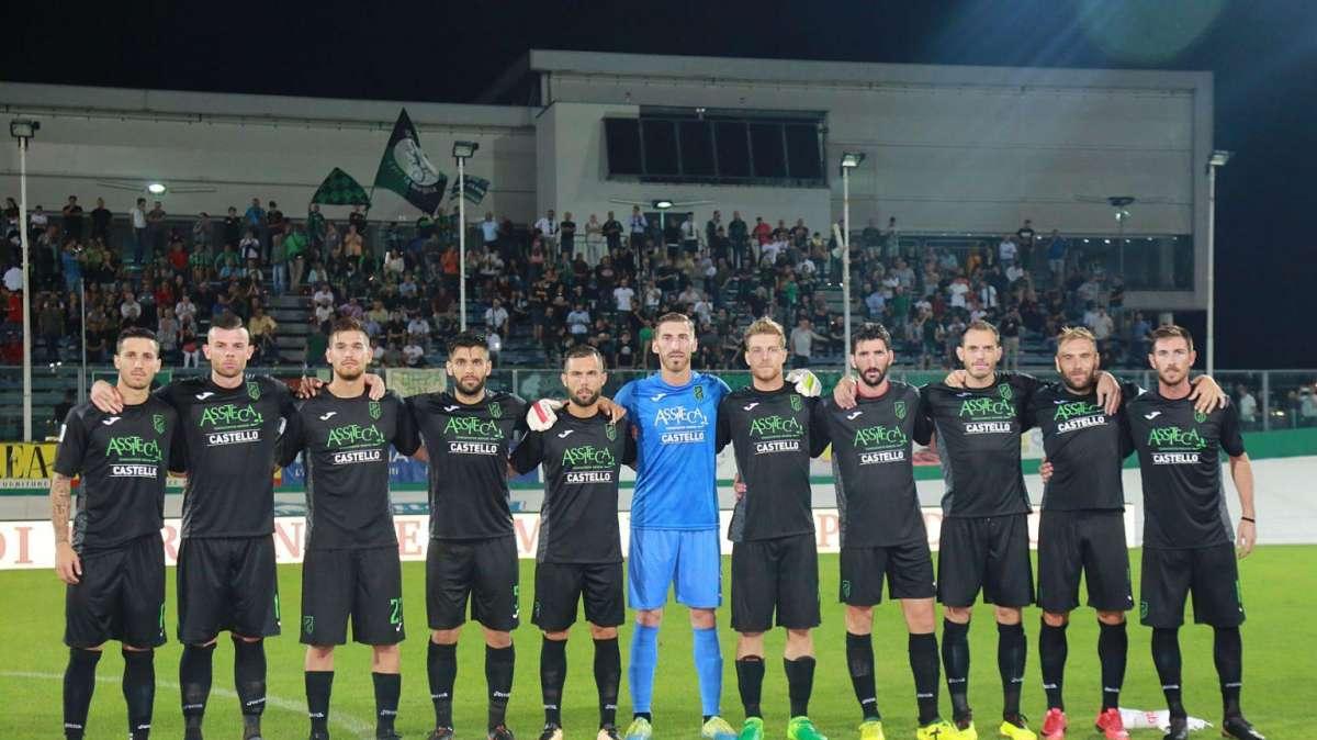 V.Verona-Pordenone, i convocati di mister Tesser