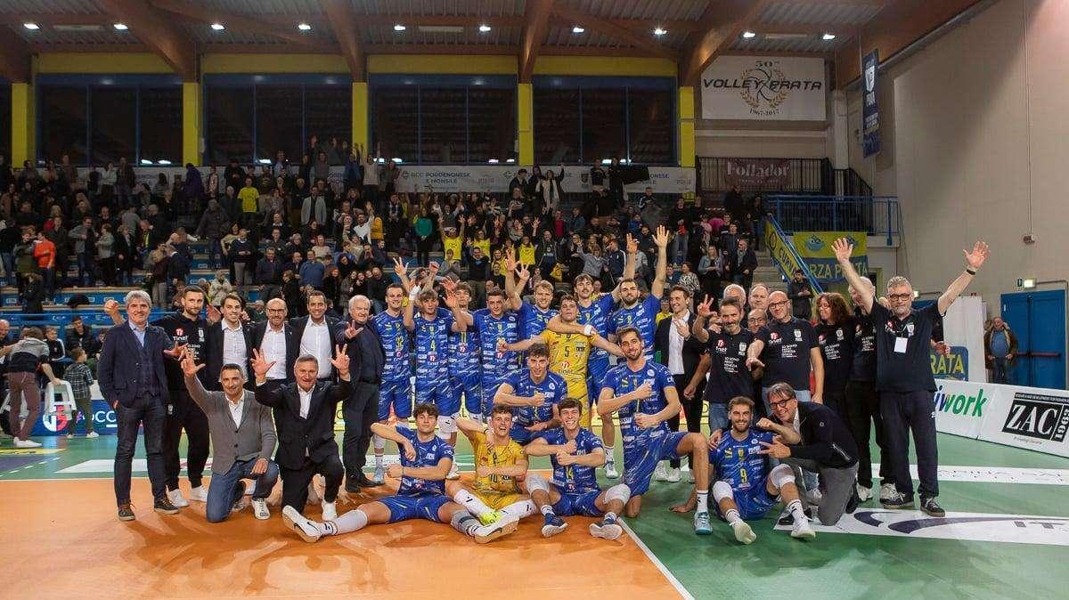 Volley: la Tinet Prata batte Aversa e mantiene il primato in A2