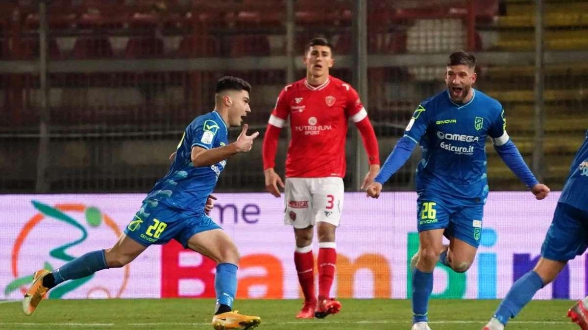 Pordenone Calcio, Cambiaghi: "Salvezza? Crediamoci. Mi ispiro a Chiesa e Insigne"