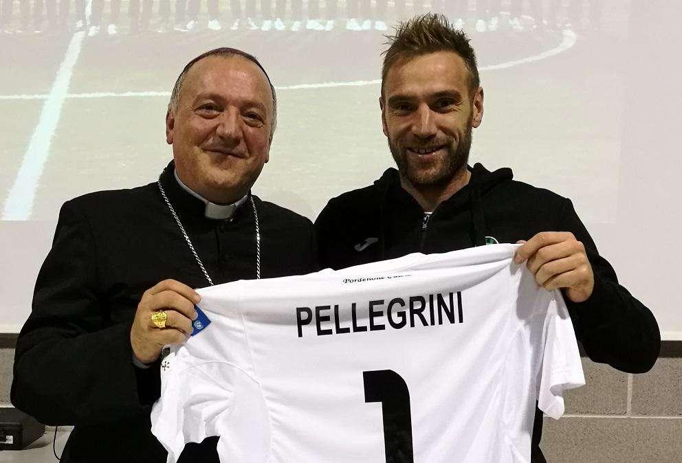 Pordenone Calcio: Natale 2016, al Vescovo Pellegrini la maglia numero 1