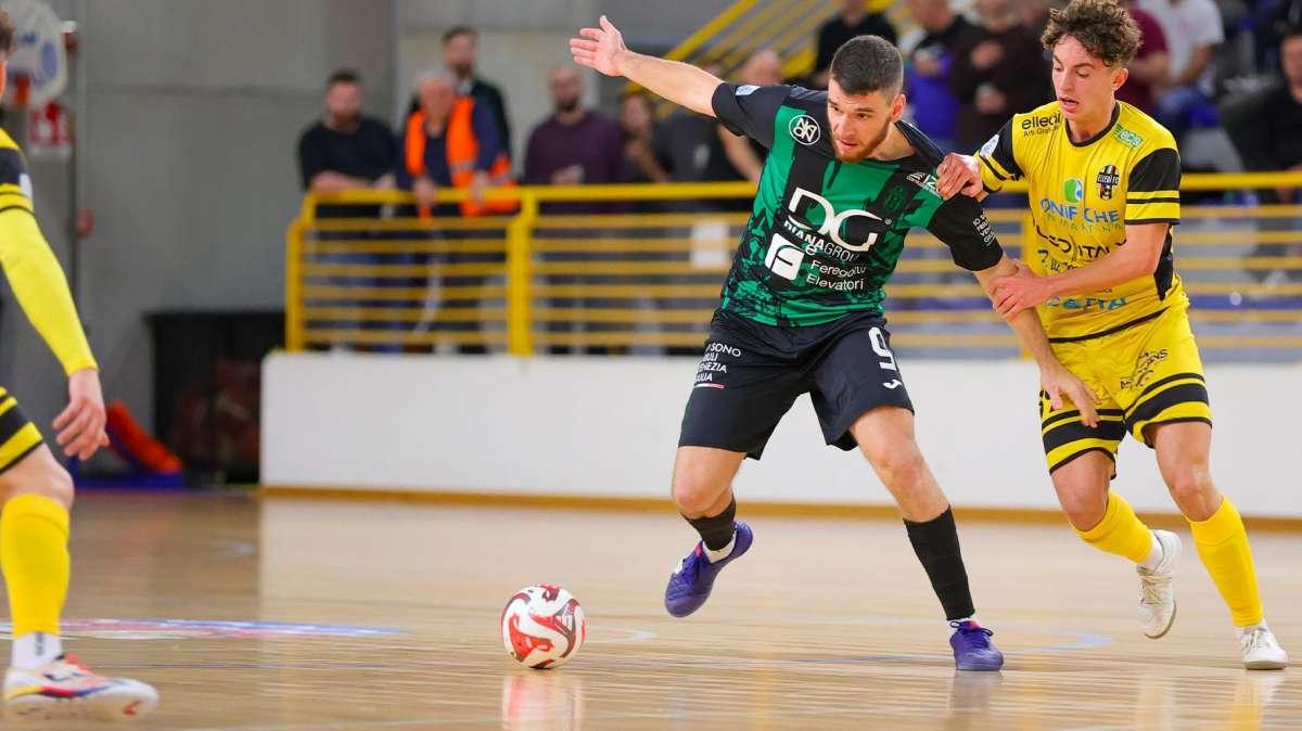 Calcio a 5: Pordenone C5, pari in Piemonte per i neroverdi