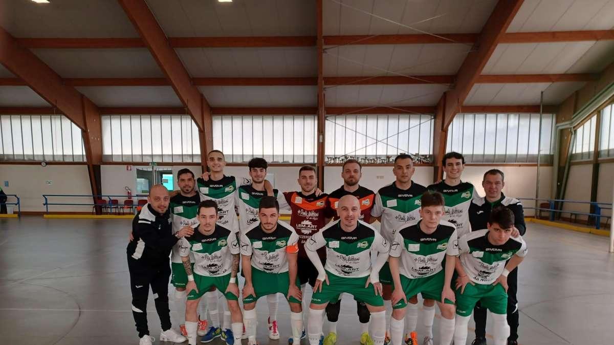 Calcio a 5: "settebello" Naonis. Pareggia il Pasiano e cade l'Araba