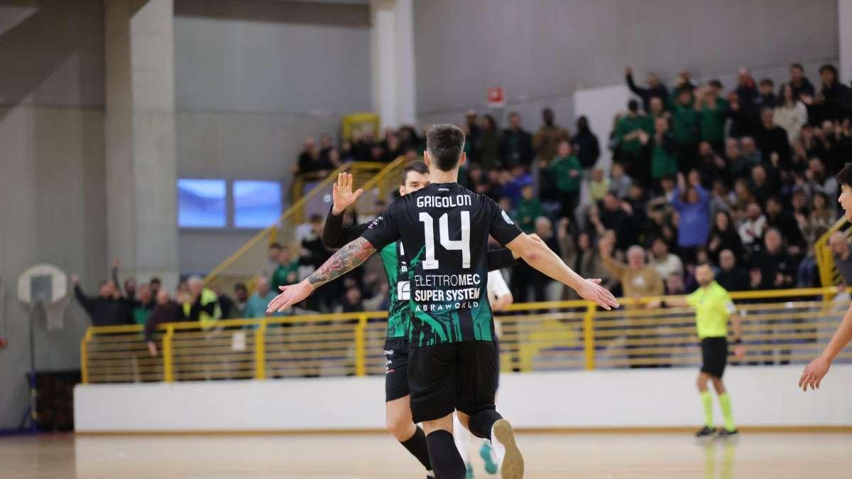 Calcio a 5: Pordenone C5, Grigolon trascina i neroverdi contro l'Altamarca