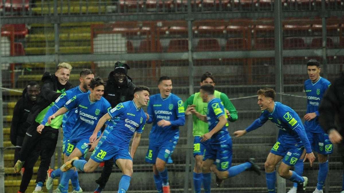 Pordenone Calcio: Ramarri neroverdi o gialloblu?