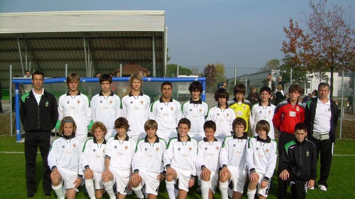 Pordenone Calcio: l'ex Provedel portiere goleador in Champions League (VIDEO)