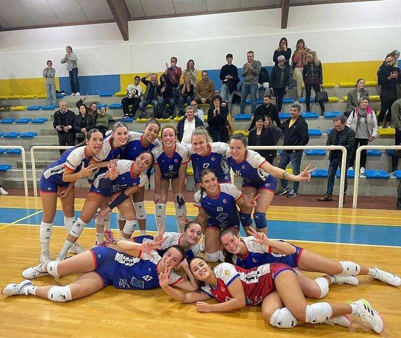 Volley: vittoria nel derby per le ragazze del Pordenone volley