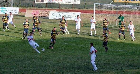 Ramarri corsari al Mazzola; Santarcangelo-Pordenone 0-1, il tabellino