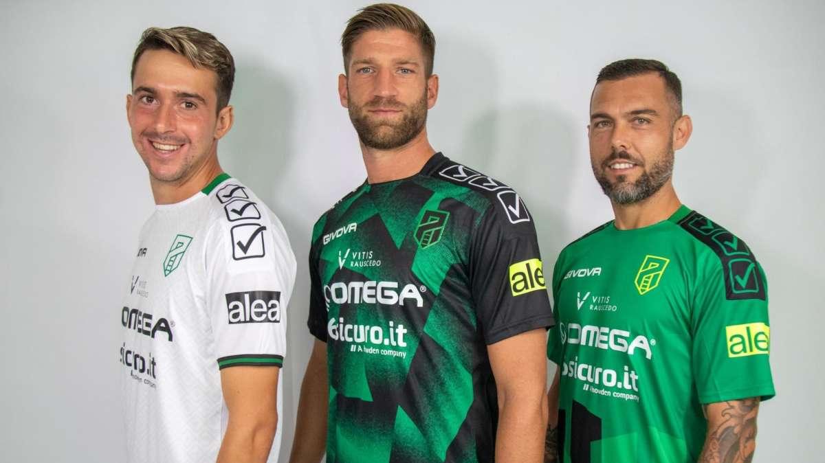 Pordenone Calcio: Svelate le maglie per la stagione 2022/23